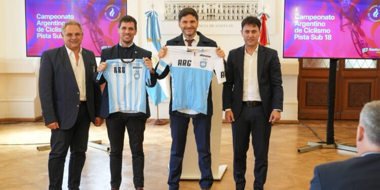 Rumbo a los Juegos Suramericanos: Pullaro reivindicó al deporte como una política clave para transformar la sociedad.