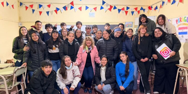 Las Charlas de Oratoria superaron los 360 jóvenes participantes.