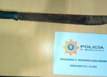 Las Toscas:Amenazó a un vecino con un machete tras una discusión y quedó imputado.