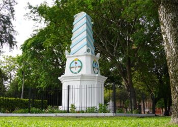 Es ley la Pirámide del Centenario de la Revolución de Mayo es Patrimonio histórico de los santafesinos.