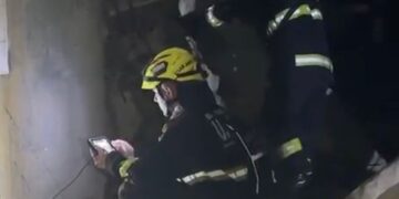 Escáner, sensores y perros: cómo fue la primera búsqueda de la brigada santafesina en la zona de desastre de Venezuela.