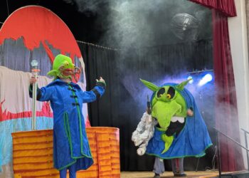 SE PRESENTÓ EN VILLA OCAMPO LA OBRA DE TEATRO “AGUA FANTASMA: LA INVASIÓN”.