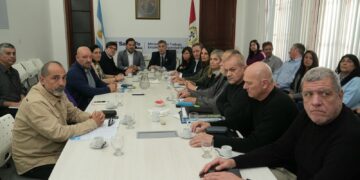 Se reabrió la paritaria docente y la semana próxima se avanzará en definiciones de la política salarial.
