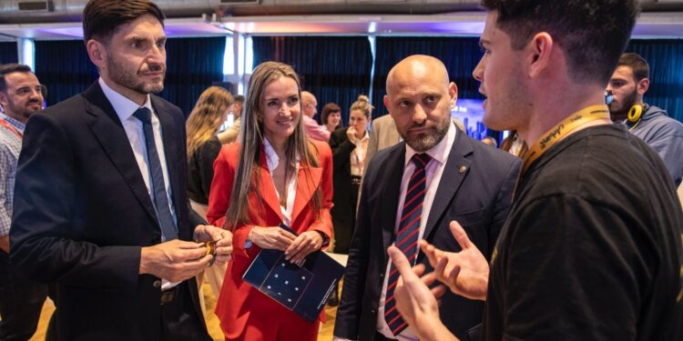 Santa Fe convoca a empresas a participar de las rondas de negocios del Santa Fe Business Forum 2026.