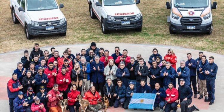 Orgullo santafesino: regresó la brigada USAR que envió el Gobierno provincial a la cooperación humanitaria en Venezuela.