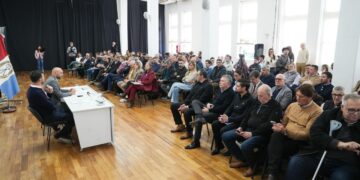 Santa Fe impulsa una agenda para hacer más competitivo el transporte de cargas con innovación y transición energética.