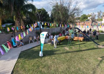 VILLA OCAMPO: SE REALIZÓ EL “ENCUENTRO MUSICAL MUNDIALISTA” EN PLAZA MOSCHEN.