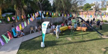 VILLA OCAMPO: SE REALIZÓ EL “ENCUENTRO MUSICAL MUNDIALISTA” EN PLAZA MOSCHEN.