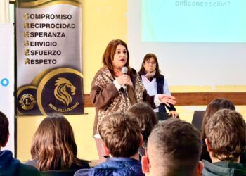 ESTUDIANTES DE VILLA OCAMPO PARTICIPARON DE UNA JORNADA DE PREVENCIÓN Y PROMOCIÓN DE LA SALUD.