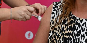 Campaña antigripal: la Provincia de Santa Fe ya vacunó a más de 430.000 personas.
