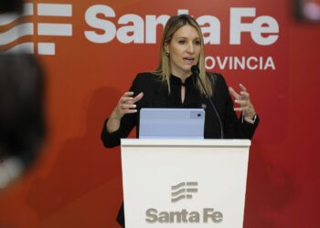 Coudannes: “Reivindicamos una recomposición salarial a todos los trabajadores del Estado y ponemos en valor su esfuerzo”.