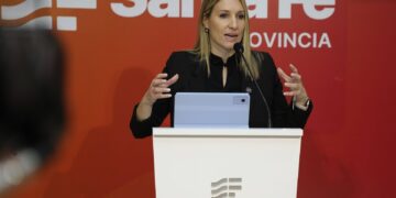 Coudannes: “Reivindicamos una recomposición salarial a todos los trabajadores del Estado y ponemos en valor su esfuerzo”.
