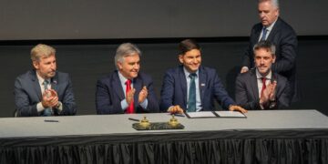 Pullaro: “La Región Centro es el motor productivo que puede empujar a la Argentina al cambio”.
