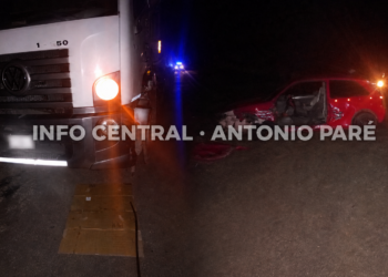 El Sombrerito: choque entre un camión y un automóvil sobre la Ruta 11.
