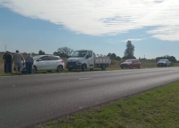 ARROYO CEIBAL: TRES VEHÍCULOS PROTAGONIZARON UN SINIESTRO VIAL SOBRE RUTA NACIONAL 11.