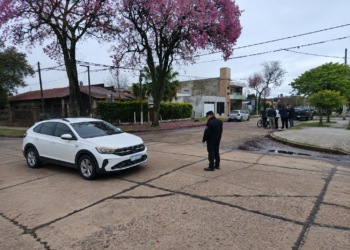 Villa Ocampo: motociclista fue hospitalizado tras un choque entre una moto y un automóvil.