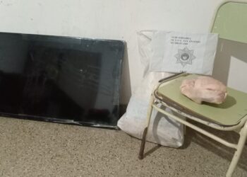 San Antonio de Obligado: dos aprehendidos y un televisor recuperado tras un robo en un comercio.