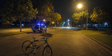 Villa Ocampo: un menor de 13 años fue hospitalizado tras un choque entre una moto y una bicicleta.