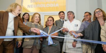 Pullaro: “En Santa Fe estamos orgullosos de nuestros equipos de salud”.