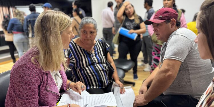 EL MUNICIPIO AVANZA EN LA REGULARIZACIÓN DOMINIAL DE LOS BARRIOS OCAMPO SAMANÉS Y EL PROGRESO.