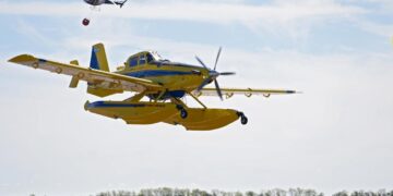 La nueva flota aérea de Santa Fe para combatir incendios realizó con éxito las primeras pruebas.