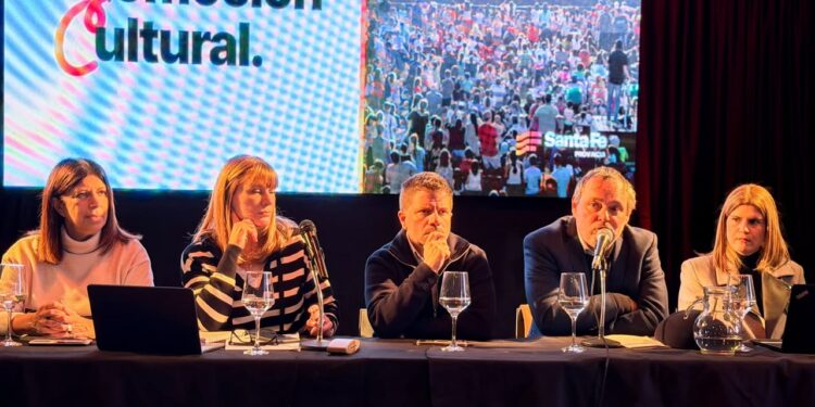 Mancini: “El nuevo Régimen de Promoción Cultural genera más oportunidades para quienes hacen cultura”.