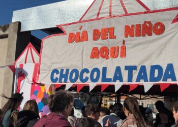 VILLA OCAMPO: MÁS DE 1.500 PERSONAS CELEBRARON EL MES DE LAS INFANCIAS EN PLAZA BELGRANO.