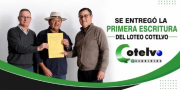 Villa Ocampo: COTELVO entregó la primera escritura de su loteo.