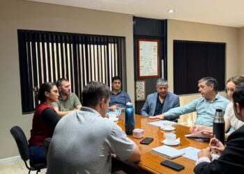 VILLA OCAMPO: EL INTENDENTE CRISTIAN MAREGA RECIBIÓ AL BLOQUE DE CONCEJALES EN EL PALACIO MUNICIPAL.