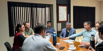 VILLA OCAMPO: EL INTENDENTE CRISTIAN MAREGA RECIBIÓ AL BLOQUE DE CONCEJALES EN EL PALACIO MUNICIPAL.