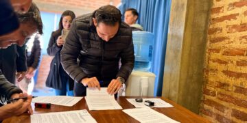VILLA OCAMPO FORTALECE EL ACOMPAÑAMIENTO AL SECTOR APÍCOLA CON UN NUEVO CONVENIO.