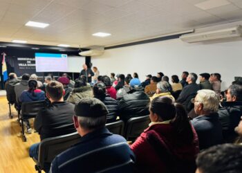 PRIMERA REUNIÓN CON PRODUCTORES EN EL MARCO DEL PLAN DE CONTINGENCIA.