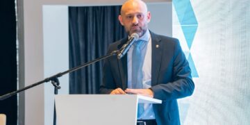 Belgrano Cargas: Santa Fe logró incorporar el Circunvalar a la licitación ferroviaria y redobla el reclamo por los accesos portuarios.