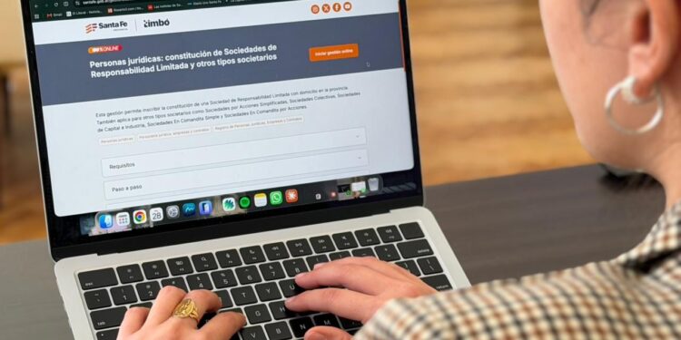 A solo un año de la digitalización y simplificación de los trámites, creció un 16 % el registro de nuevas empresas en Santa Fe.