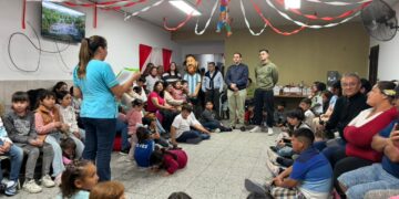 FACUNDO RODRÍGUEZ, ÁRBITRO ASISTENTE DESIGNADO PARA EL MUNDIAL 2026, VISITÓ EL CAF “JUAN PABLO II”.