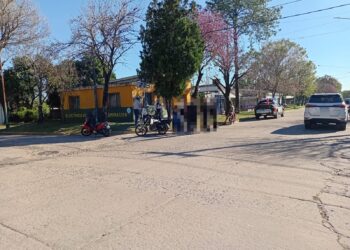 LAS TOSCAS: MOTOCICLISTA RESULTÓ LESIONADO TRAS EMBESTIR A UN PERRO.