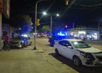 VILLA OCAMPO | ACCIDENTE DE TRÁNSITO EN AVENIDA SAN MARTÍN Y ALBERDI.