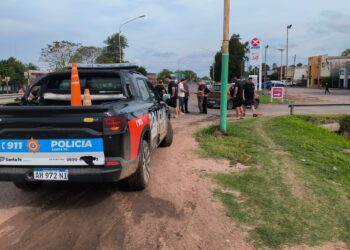LAS TOSCAS: ACCIDENTE DE TRÁNSITO DEJÓ A UN MOTOCICLISTA TRASLADADO AL HOSPITAL.