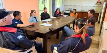 Mancini se reunió con Bomberos Voluntarios de Florencia y Las Toscas.