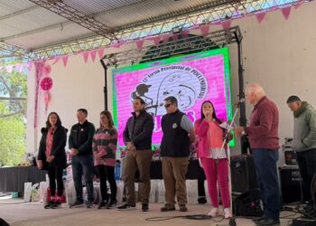 VILLA OCAMPO: EL INTENDENTE CRISTIAN MAREGA ACOMPAÑÓ LA 12.ª FIESTA PROVINCIAL DE PESCA EMBARCADA PARA MUJERES.