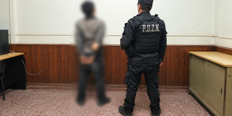 LAS TOSCAS: FUE APREHENDIDO TRAS AMENAZAR A UN VECINO POR EL PAGO DE UNA CHANGA.