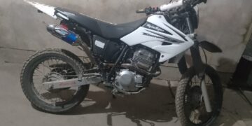 FLORENCIA: SECUESTRARON UNA MOTOCICLETA POR RUIDOS MOLESTOS Y CIRCULAR A GRAN VELOCIDAD.