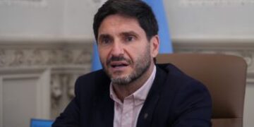 SANTA FE: LA IMAGEN POSITIVA DE MAXIMILIANO PULLARO CRECIÓ EN OCTUBRE Y ALCANZÓ EL 52,5 %.