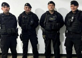 RECONQUISTA: DRAMÁTICO RESCATE POLICIAL: LE SALVARON LA VIDA A UNA BEBÉ DE UN MES QUE NO RESPIRABA.