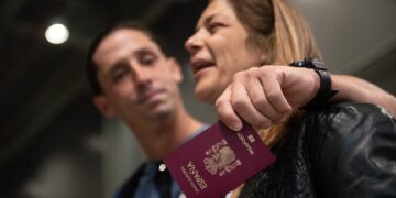 Santiago Solari, tras el vuelo inaugural Rosario-Madrid: “Es muy importante para todos los rosarinos y para toda la región”.