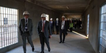 “Es una obra descomunal”: fiscales del país recorrieron El Infierno, la cárcel de alto perfil que construye Santa Fe.
