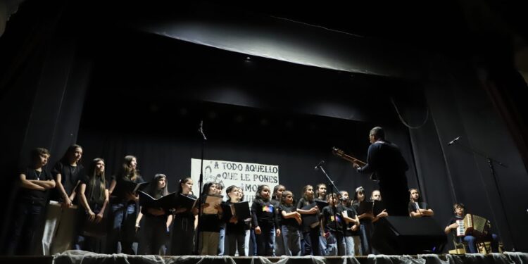 EL CORO INFANTIL-JUVENIL “CLAVE DE SOL” PARTICIPÓ DEL 20.º ENCUENTRO DE COROS INFANTO-JUVENILES.