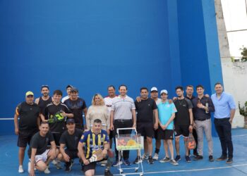 VILLA OCAMPO: EL FRONTÓN VOLVIÓ A SER PUNTO DE ENCUENTRO PARA EL DEPORTE LOCAL.