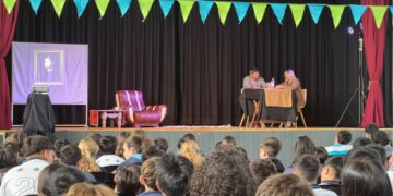 VILLA OCAMPO: ESTUDIANTES REFLEXIONARON SOBRE EL BULLYING Y LA DISCRIMINACIÓN A TRAVÉS DEL TEATRO.