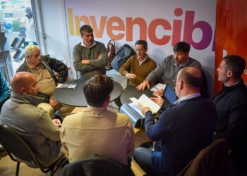 Santa Fe presenta en Corrientes su modelo de producción de búfalos para diversificar la actividad y abrir mercados.